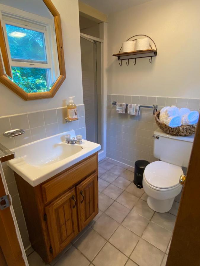 1 Bed Cottage, Partial Waterviews & Water Access Westport Kültér fotó